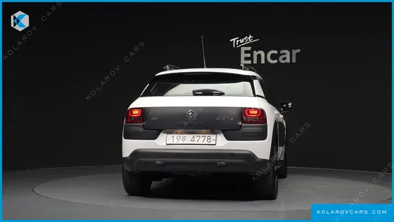 CITROËN C4 CACTUS 1.6 BLUEHDI SHINE