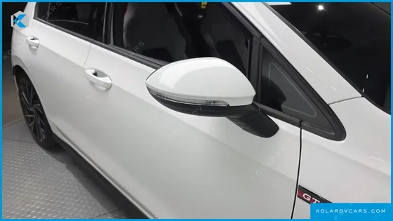 VOLKSWAGEN GOLF 2.0 GTI