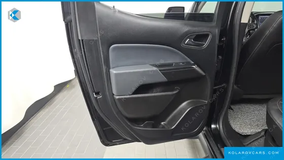CHEVROLET (GM DAEWOO) COLORADO 3.6 Z71-X MIDNIGHT 4WD