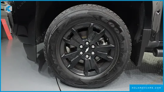 CHEVROLET (GM DAEWOO) COLORADO 3.6 Z71-X MIDNIGHT 4WD