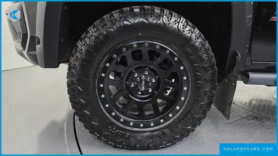 CHEVROLET (GM DAEWOO) COLORADO 3.6 Z71-X MIDNIGHT 4WD