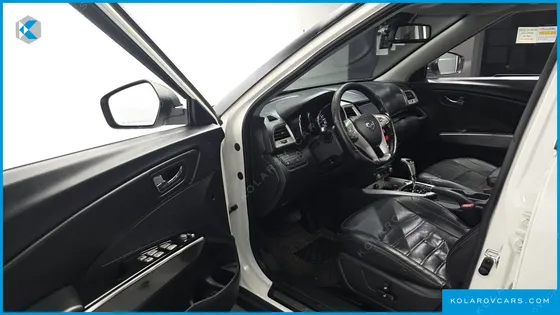 KGM - SSANGYONG TIVOLI LX 2WD