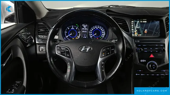 HYUNDAI GRANDEUR HG220 DIESEL MODERN