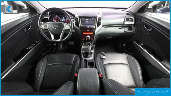 KGM - SSANGYONG TIVOLI LX 2WD