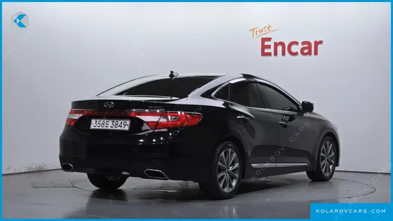 HYUNDAI GRANDEUR HG300 EXCLUSIVE COLLECTION