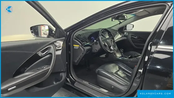 HYUNDAI GRANDEUR HG300 EXCLUSIVE COLLECTION