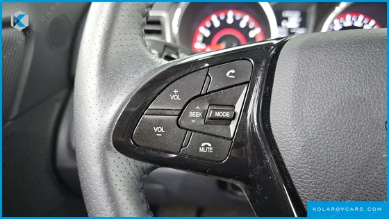 KGM - SSANGYONG TIVOLI LX 2WD