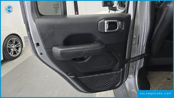 JEEP WRANGLER 2.0 SAHARA 4DOOR