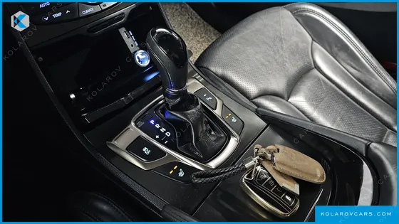 HYUNDAI GRANDEUR HG240 MODERN