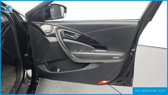 HYUNDAI GRANDEUR HG240 MODERN