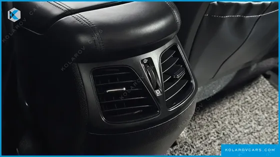 HYUNDAI GRANDEUR HG240 MODERN