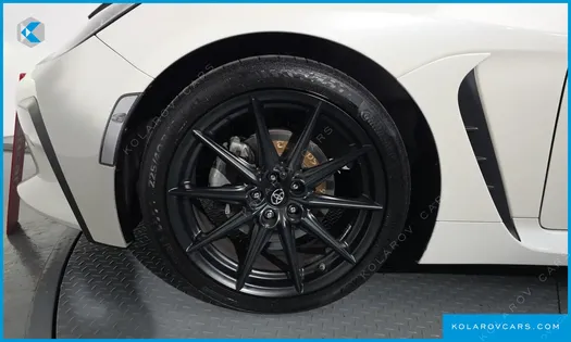 TOYOTA 86 2.4 STANDARD