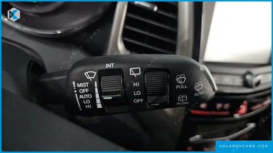KGM - SSANGYONG TIVOLI LX 2WD