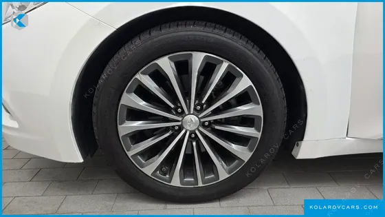 HYUNDAI GRANDEUR HG300 EXCLUSIVE