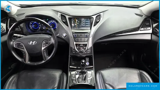 HYUNDAI GRANDEUR HG300 PREMIUM