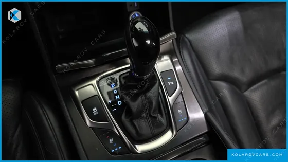 HYUNDAI GRANDEUR HG300 PREMIUM