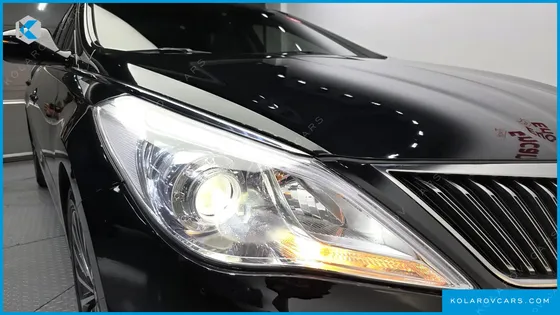 HYUNDAI GRANDEUR HG300 PREMIUM