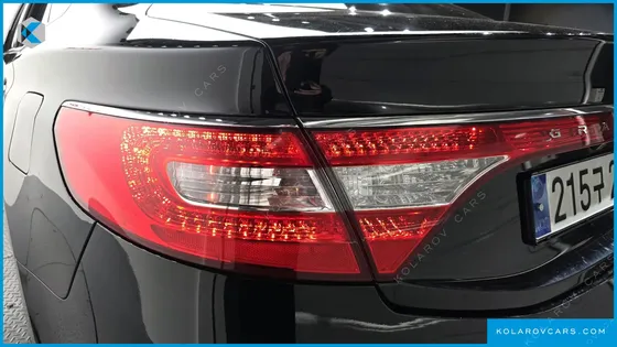 HYUNDAI GRANDEUR HG300 PREMIUM