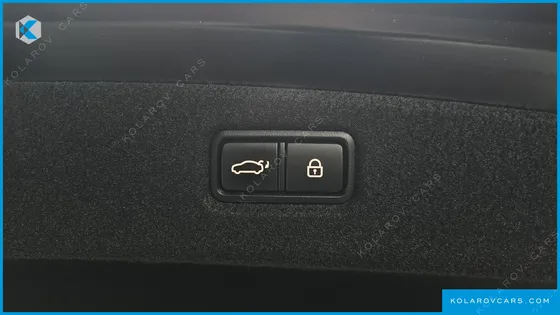 GENESIS G90 3.8 AWD