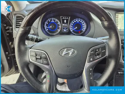 HYUNDAI GRANDEUR HG240 MODERN