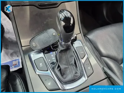 HYUNDAI GRANDEUR HG240 MODERN