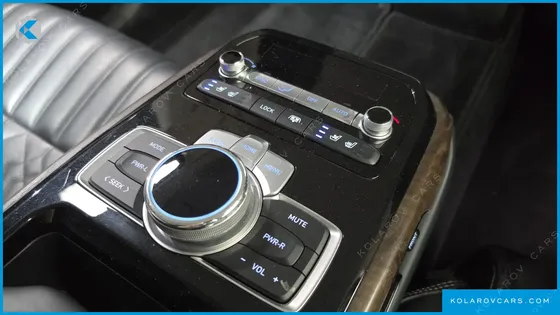 GENESIS G90 5.0 AWD