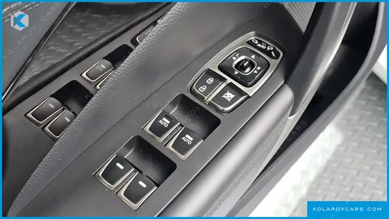 HYUNDAI GRANDEUR HG300 EXCLUSIVE