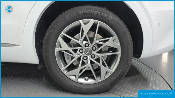 GENESIS GV70 2.5T GASOLINE 2WD
