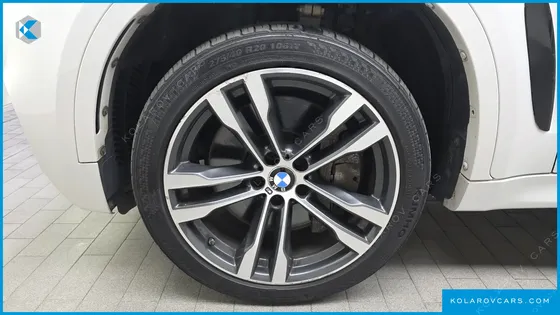 BMW X6 M50D