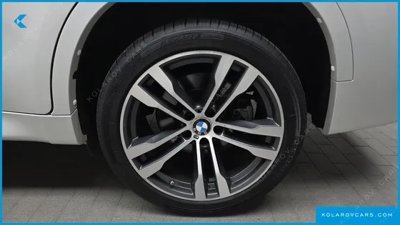 BMW X6 M50D