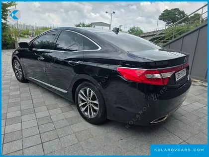 HYUNDAI GRANDEUR HG240 LUXURY