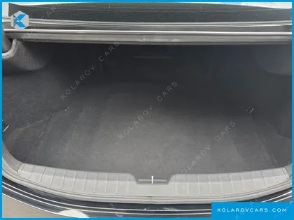 HYUNDAI GRANDEUR HG240 LUXURY