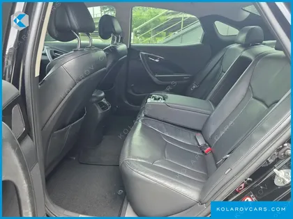 HYUNDAI GRANDEUR HG240 LUXURY