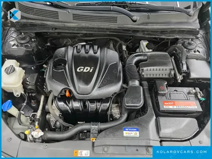 HYUNDAI GRANDEUR HG240 LUXURY