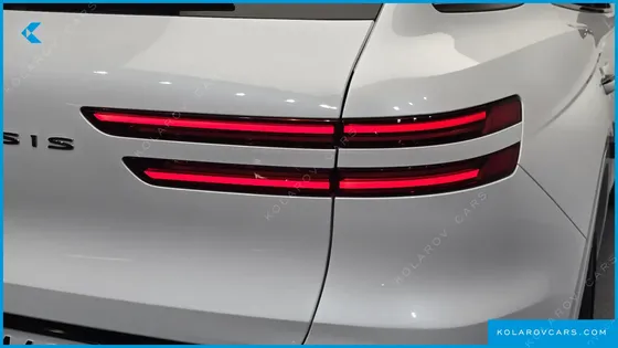GENESIS GV70 2.5T GASOLINE 2WD