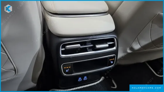 GENESIS GV70 2.5T GASOLINE 2WD