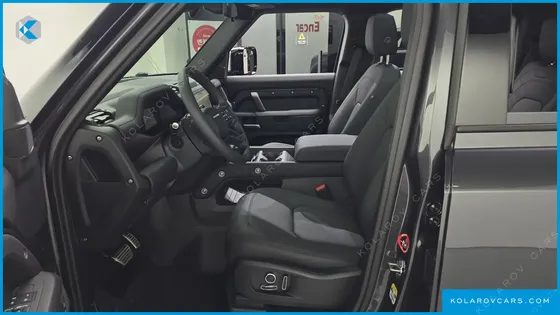 LAND ROVER DEFENDER 130 P400 OUTBOUND