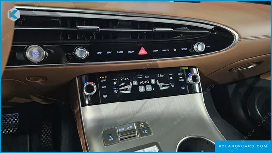 GENESIS GV70 2.5T GASOLINE 2WD