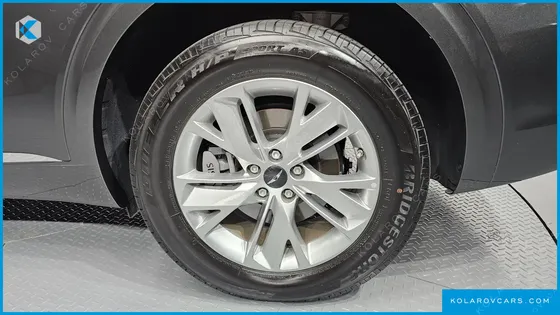 GENESIS GV70 2.5T GASOLINE 2WD
