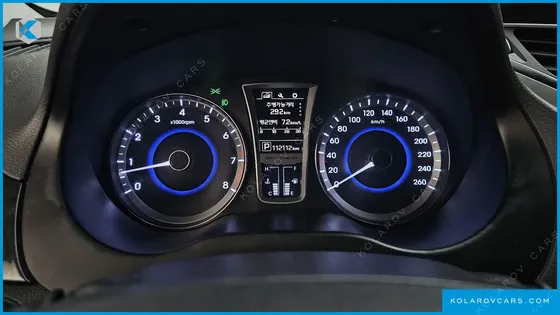 HYUNDAI GRANDEUR HG240 MODERN