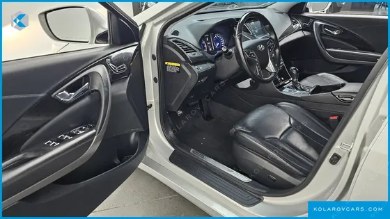 HYUNDAI GRANDEUR HG240 MODERN