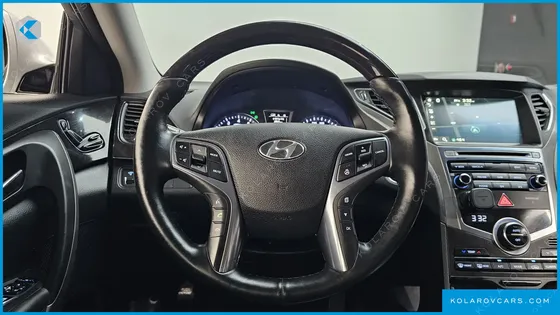 HYUNDAI GRANDEUR HG240 MODERN
