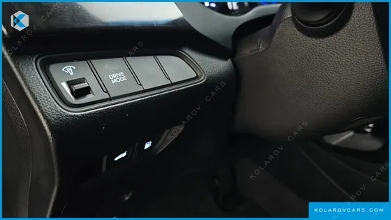 HYUNDAI GRANDEUR HG240 MODERN