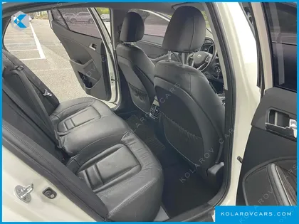 KIA K5 LPI LUXURY
