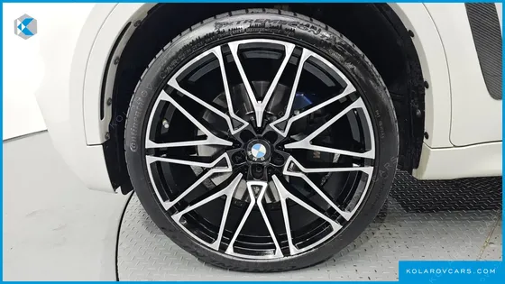 BMW X6 M50D
