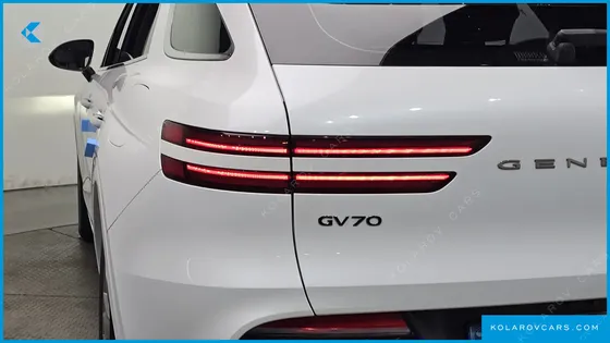 GENESIS GV70 2.5T GASOLINE AWD