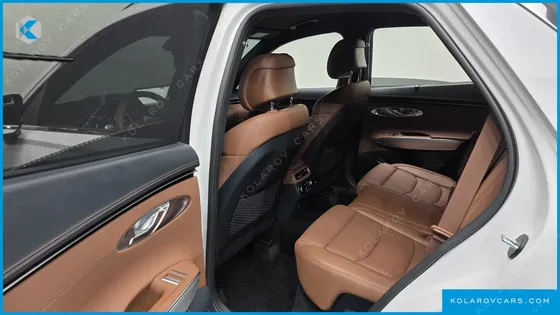 GENESIS GV70 2.5T GASOLINE 2WD