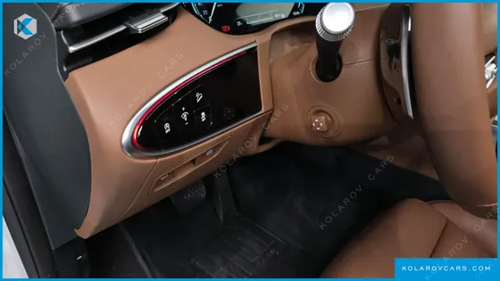 GENESIS GV70 2.5T GASOLINE 2WD