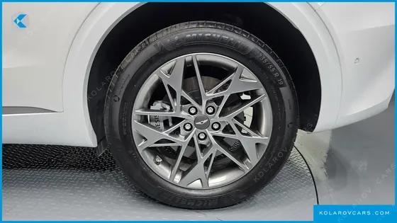 GENESIS GV70 2.5T GASOLINE 2WD