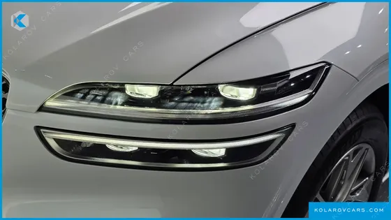 GENESIS GV70 2.5T GASOLINE 2WD